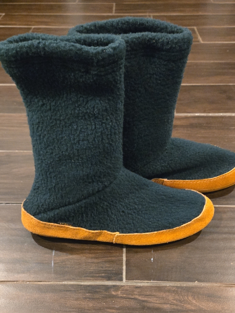 Acorn Hunter Green FleecezBoot Slipper L   Mens 10 1/2 - 11 1/2 NWOT - Picture 3 of 7
